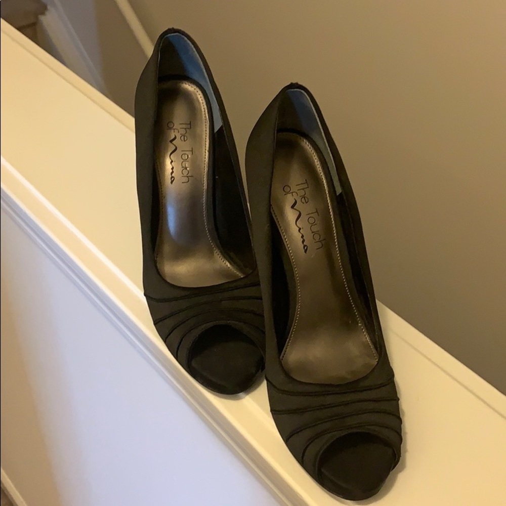 Black fabric heels - Picture 3 of 3